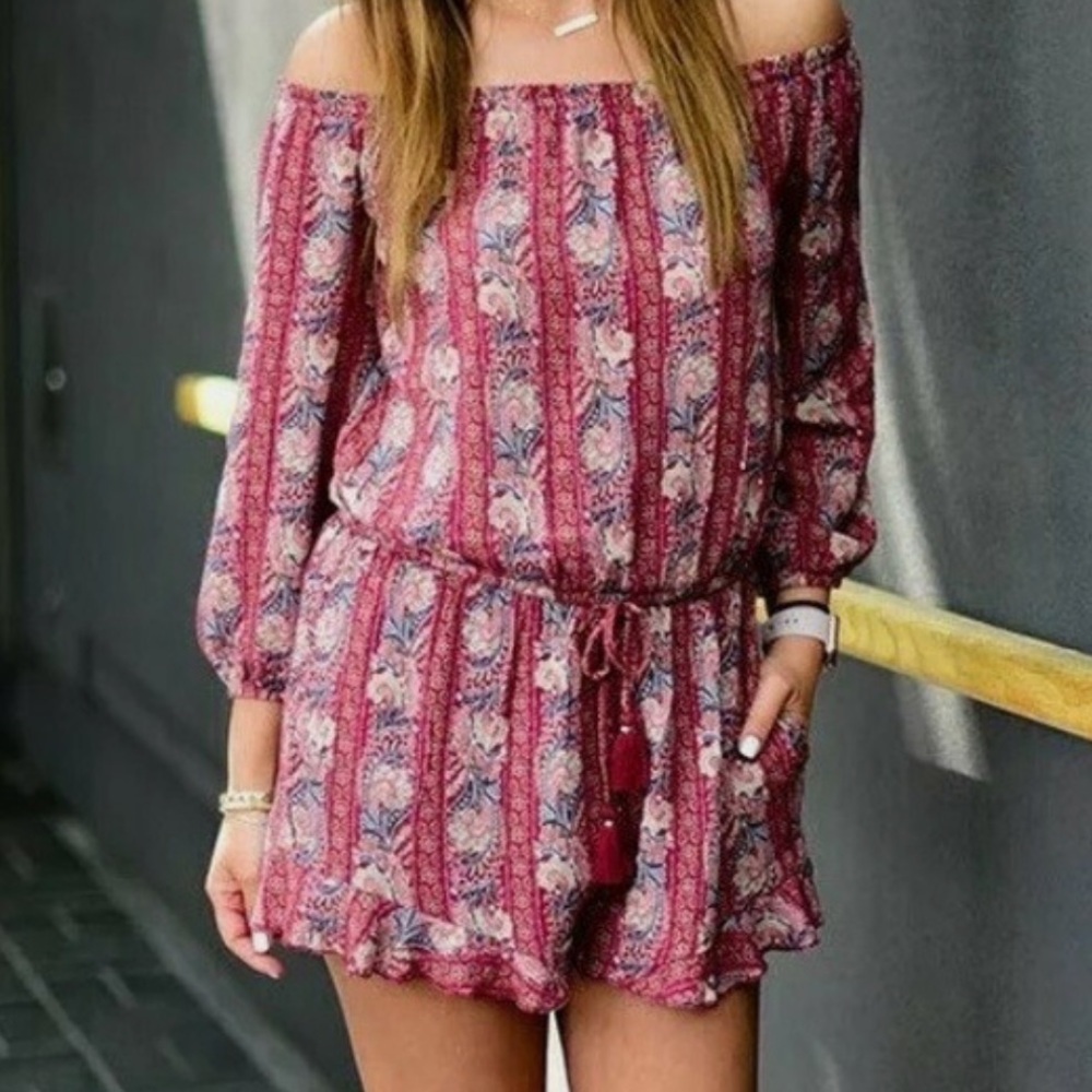 American Eagle BOHO Off-The-Shoulder Romper - Picture 7 of 13